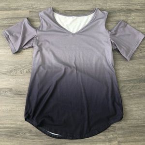 ✨3 for $15 Bundle✨ Ombré Shirt